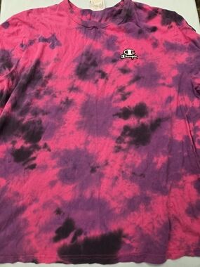 Champion Tie-Dye Crewneck XL Tee - Pink & Purple